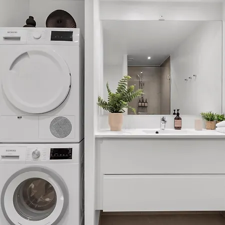 Modern Luxury *